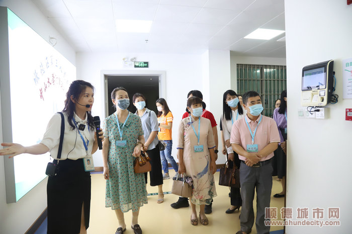 體驗官參觀胃腸病聯合診療中心.jpg