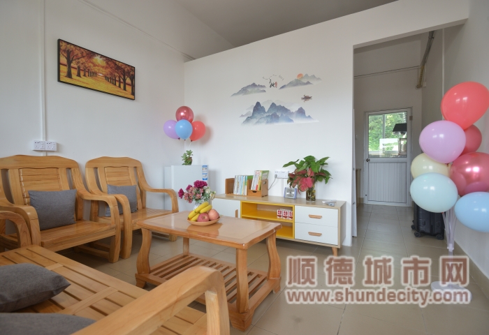 均安順峰小學(xué)教師公寓內(nèi)景。（攝影：甘培田） (1)_副本.jpg