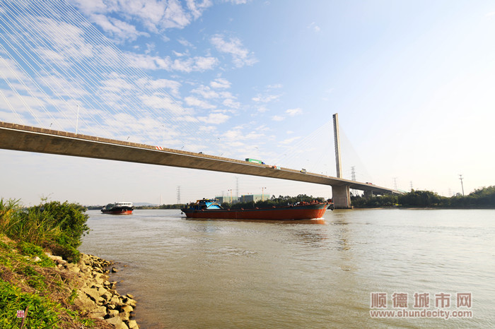 高贊大橋 輝哥_副本.jpg