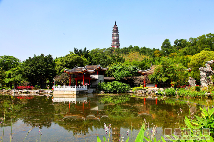 順峰山公園（梁兆權）.jpg