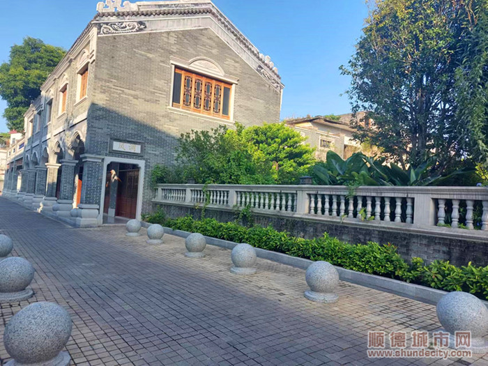 鳴石花園入口.jpg