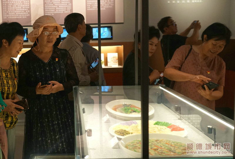 參觀廚師文化展示館。.jpg