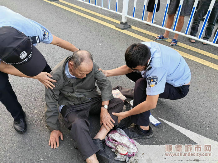 老人騎車倒地2_1.jpg