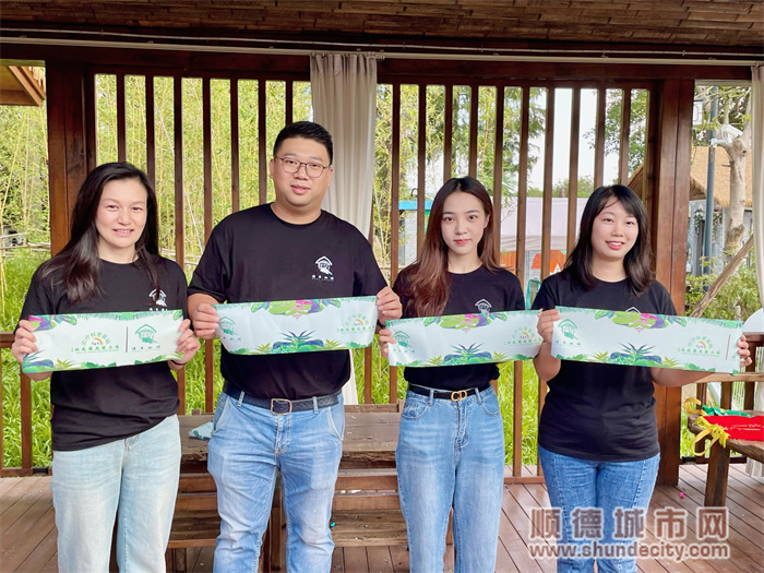 公服辦黨委聯合伍威權庇護工場打造穗香農療科普基地.jpg