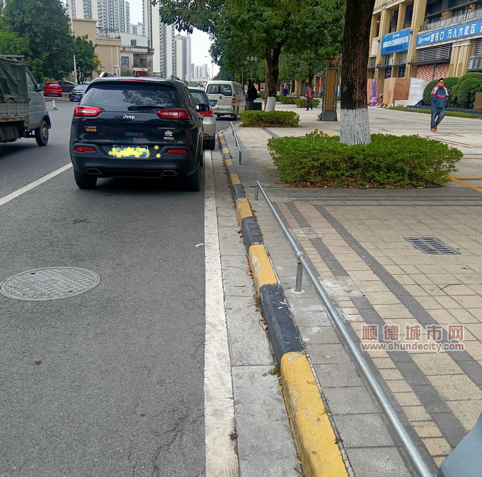 冗余石墩清理前后對比1.jpg