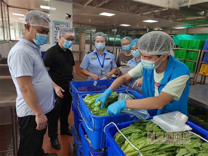 10-1開(kāi)展重大活動(dòng)食材抽檢保障工作.jpg
