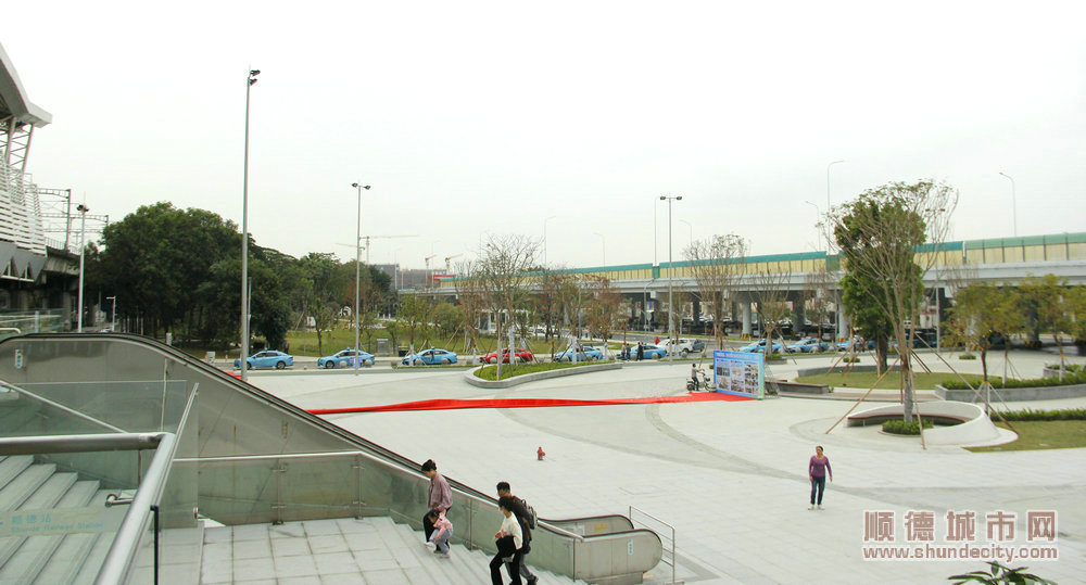 003站前廣場。.JPG