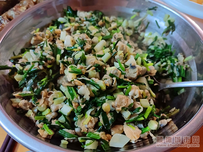 生菜包（大細豬）.jpg