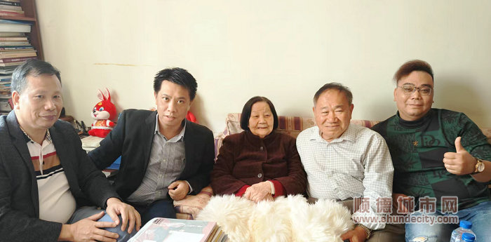 探望97歲高齡的堂姑中國科學院院士葉叔華.jpg
