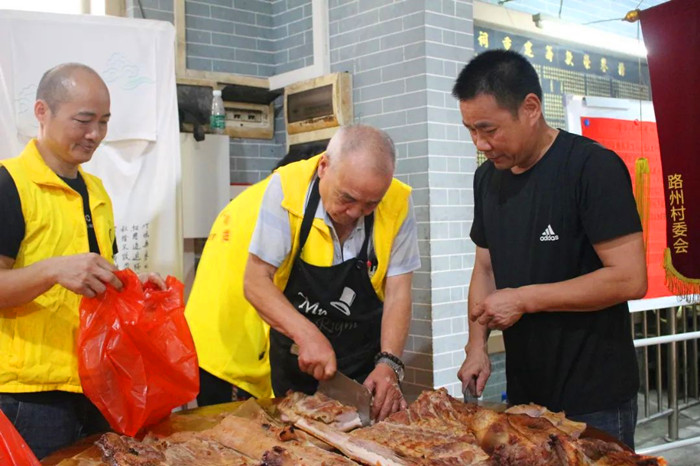 太公分豬肉。.jpg