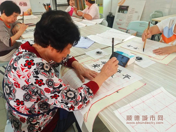 書法興趣課程。.jpg