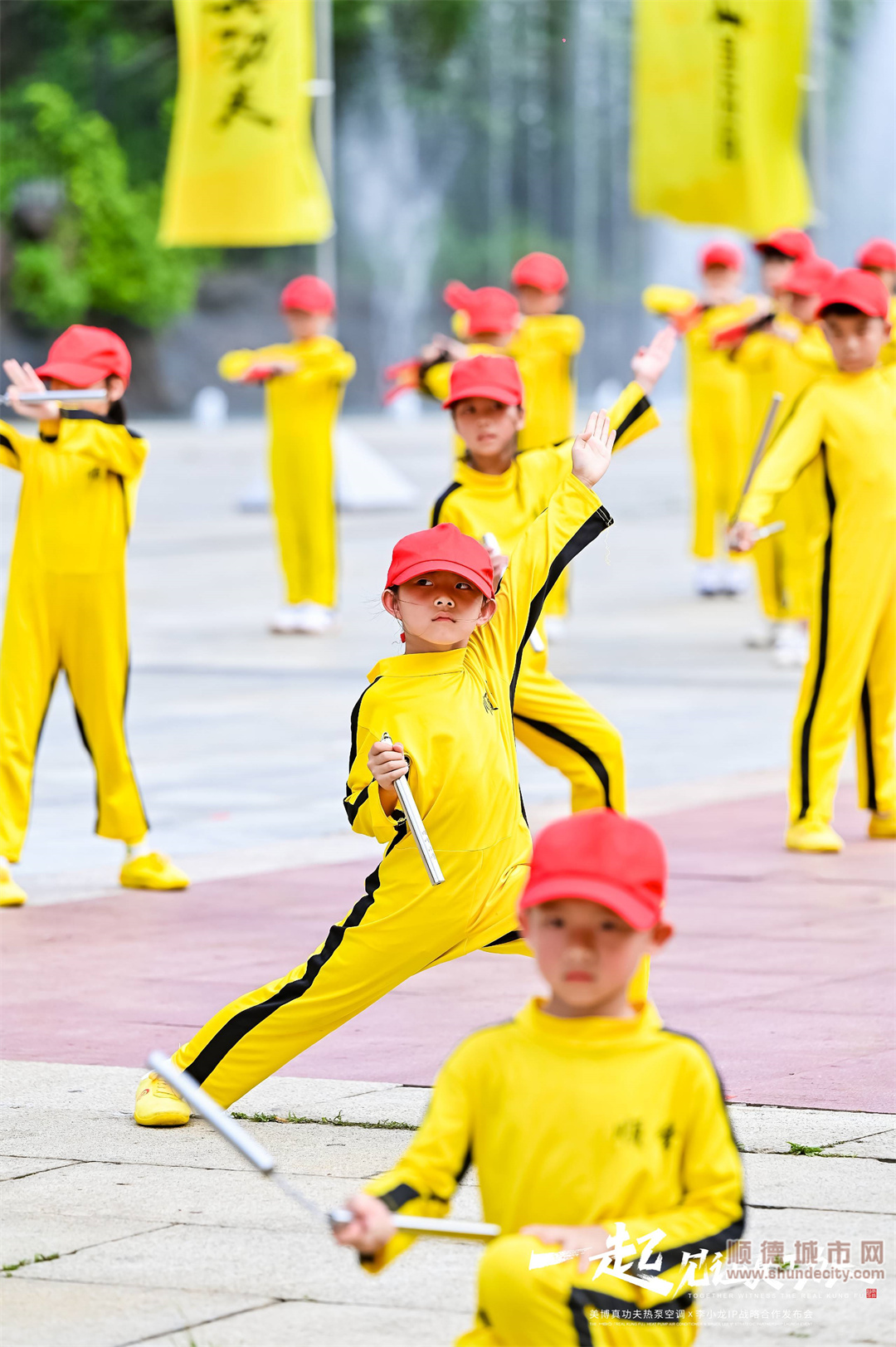 雙節棍表演。.jpg