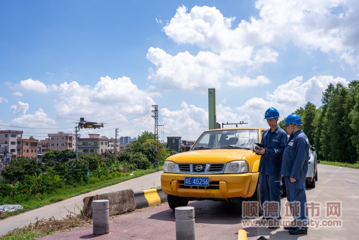 7月10日，順德供電局北滘供電所工作人員開展無人機巡視，保障電網安全運行。（劉酩詩）_副本.jpg