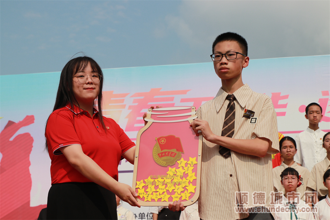 張熙 (1).jpg