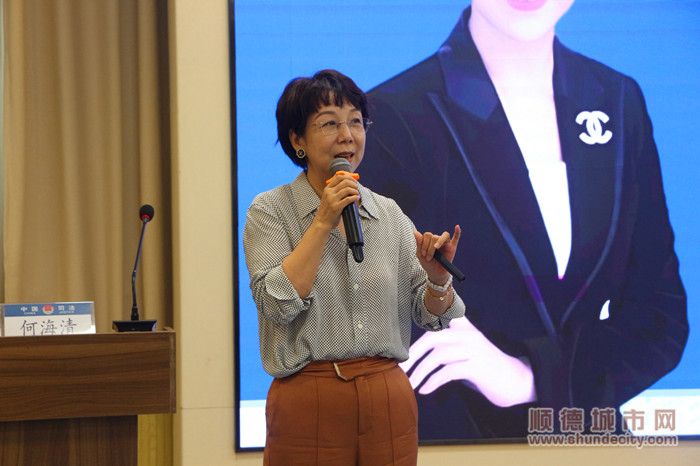 李鵬曄律師以案釋法，深入淺出地為企業代表闡釋合規管理的重要性。.jpg