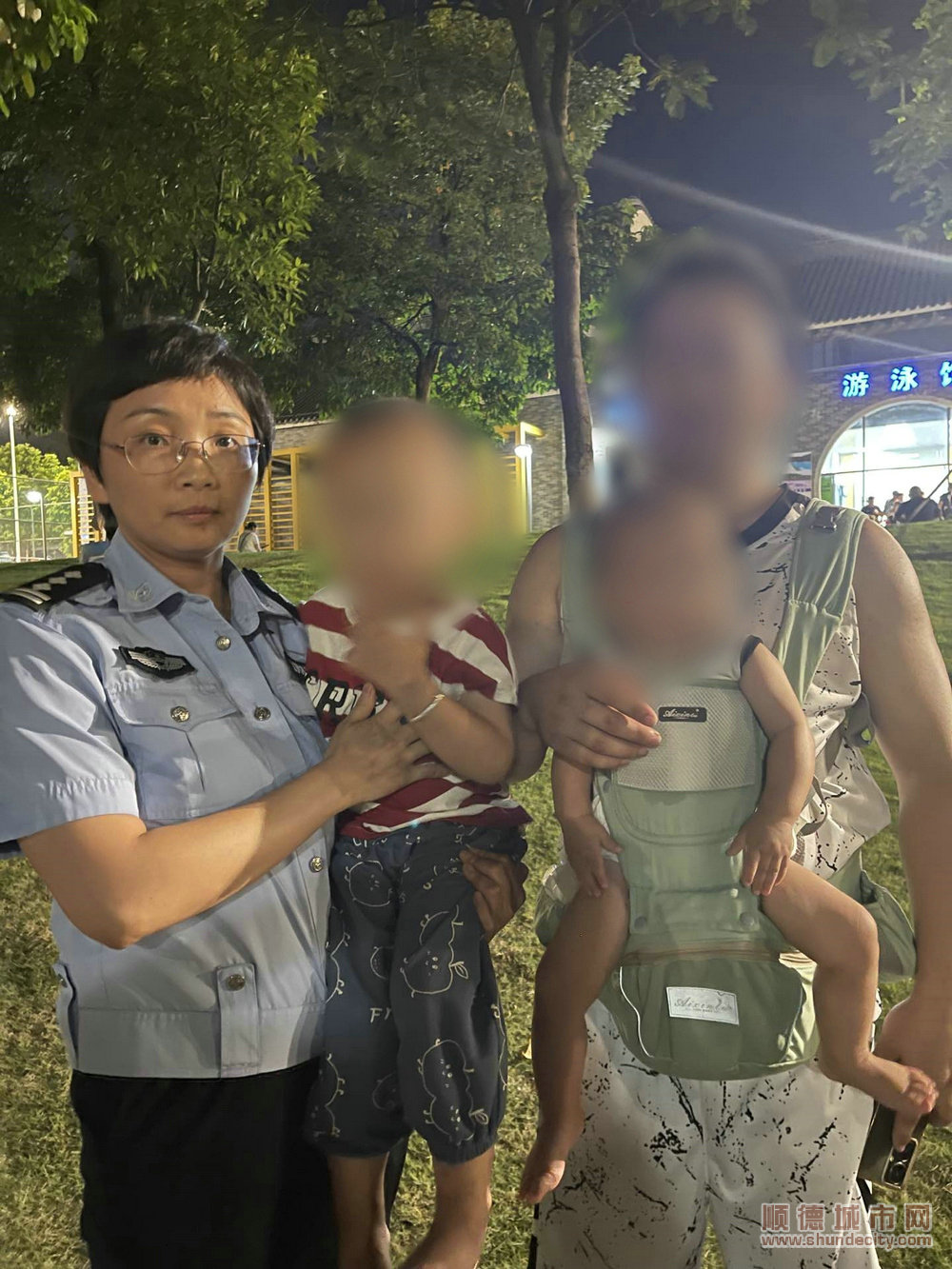 案例1 女警化身“臨時寶媽”.jpg