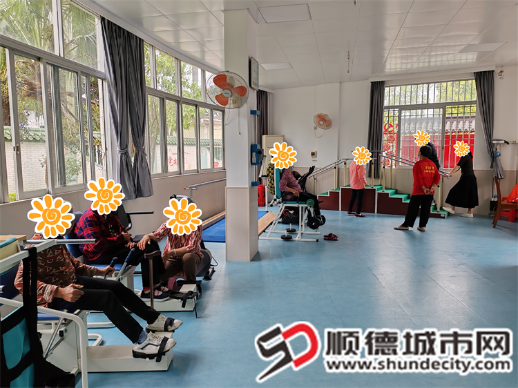 長者使用健康管理服務中心2.jpg