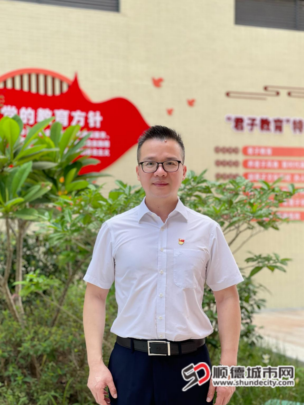 劉小豐3_副本.png