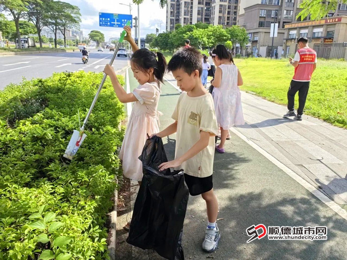 美化家園實(shí)踐。.jpg
