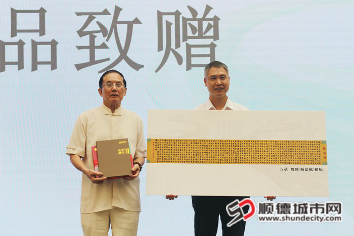 微信圖片_20241107204419_副本.jpg