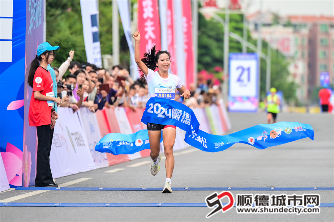 4女子組冠軍：陳麗琴.jpg