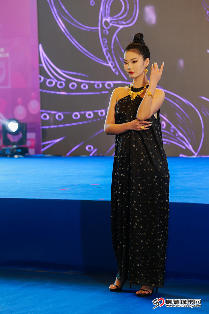 香云紗1_副本.jpg