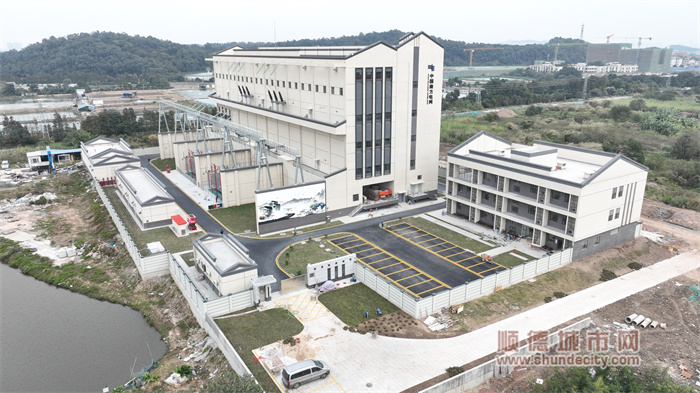 220千伏甫珀變電站投產。.jpg