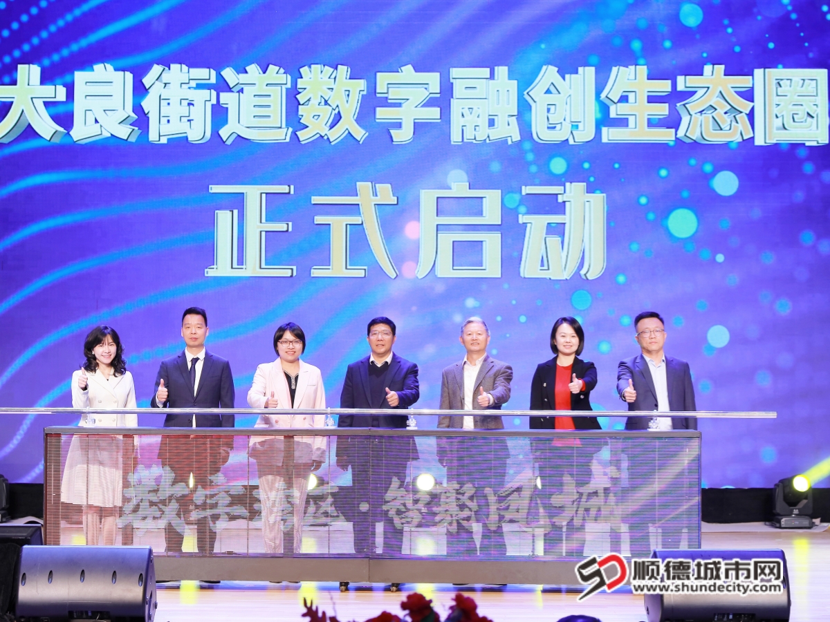 19F7W69HH)HLU~T8RR$E5%0_副本.jpg