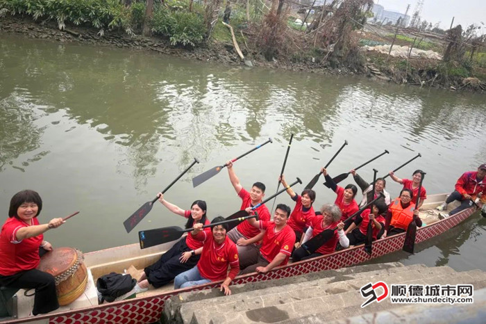 緊鑼密鼓備戰(zhàn)。.jpg