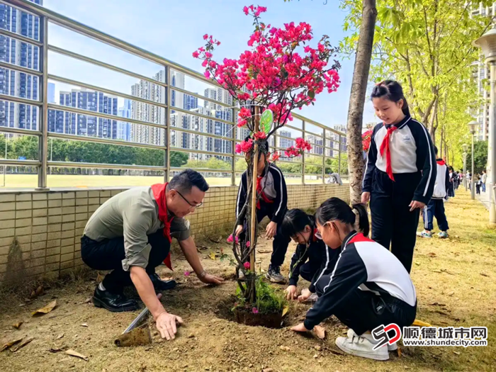 校園植綠育新苗。.png
