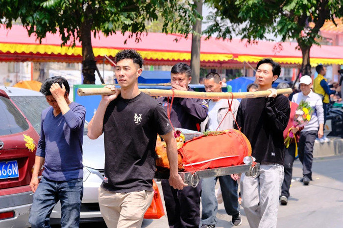 太公分豬肉。.jpg