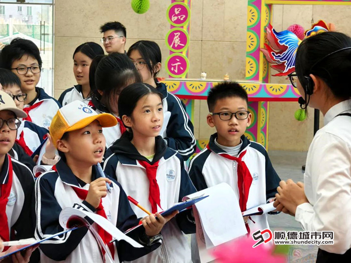 東平小學組織學生走進佛山市博物館。.jpg