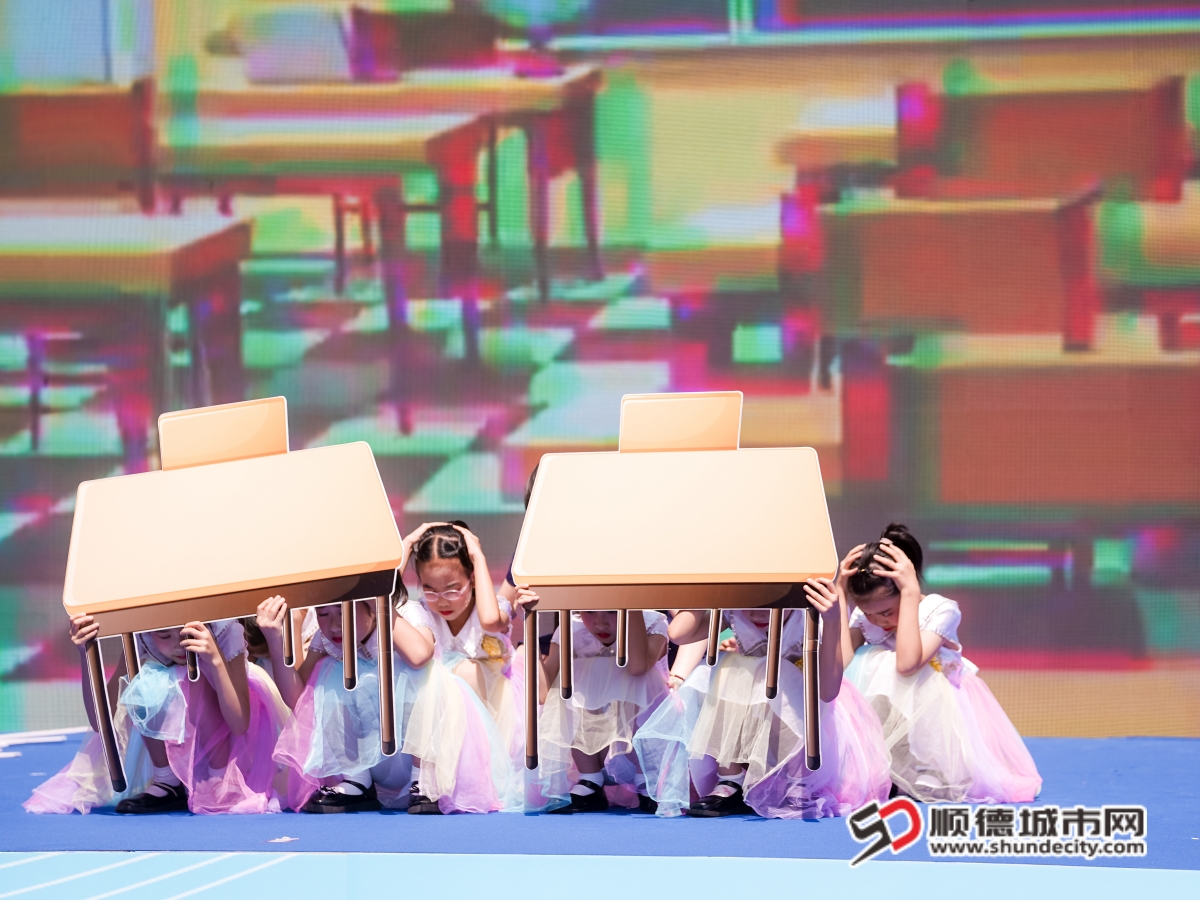 11544703_副本.jpg