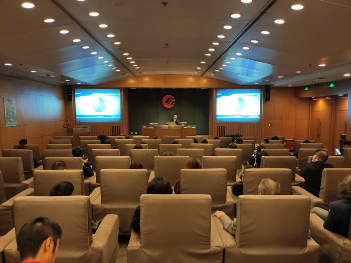 為推動企業(yè)上市不遺余力！龍江鎮(zhèn)長帶著企業(yè)赴上海培訓(xùn)