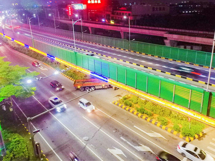 點綴城市夜景，倫教世紀路跨線橋“亮燈”了