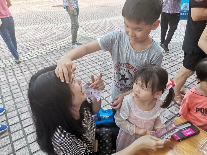 情暖母親節，倫教開展婚育新風近萬家親子活動