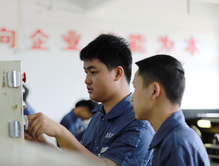 順德最美校訓(xùn)⑥|胡寶星職校：追求完美，爭(zhēng)當(dāng)明日之星