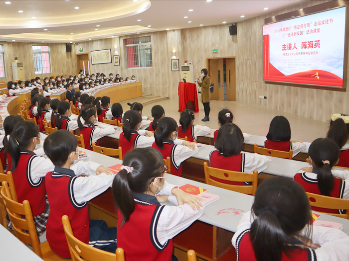 預防青少年遭受性侵，順德送法到校園