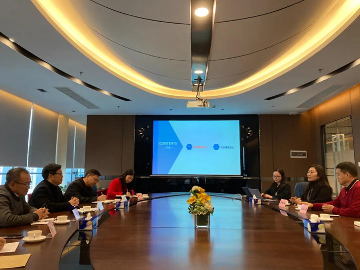 區(qū)政協(xié)主席走訪企業(yè)，為企業(yè)排憂解難