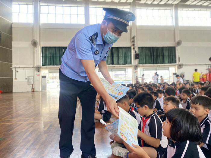 大良：民警進校園，安全入童心