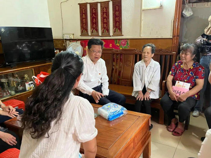 文明均安|陳群弟：16年堅守，用愛詮釋孝義