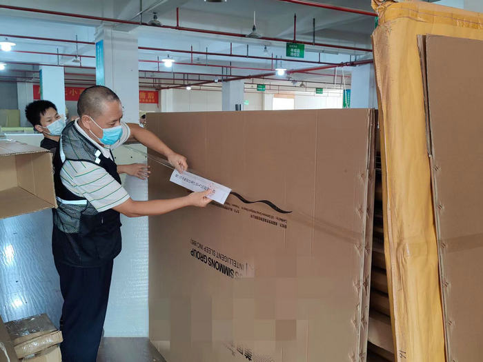 龍江：雷霆出擊，查封189套涉嫌侵權家具