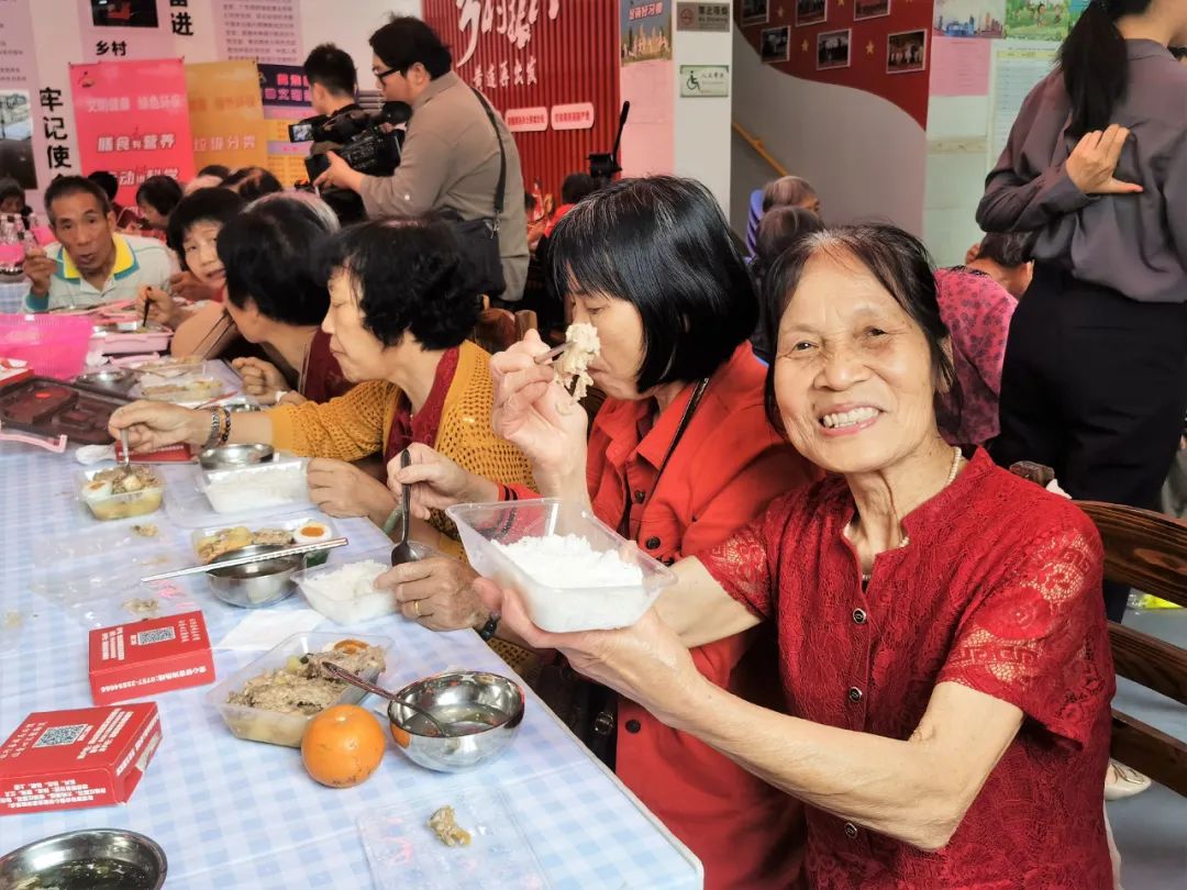 右眼新聞：從細(xì)處著手，讓城市更有溫度