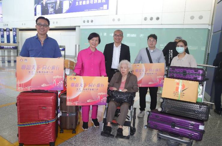 【視頻】94歲順德榮譽市民梁冰帶孫女參加懇親大會