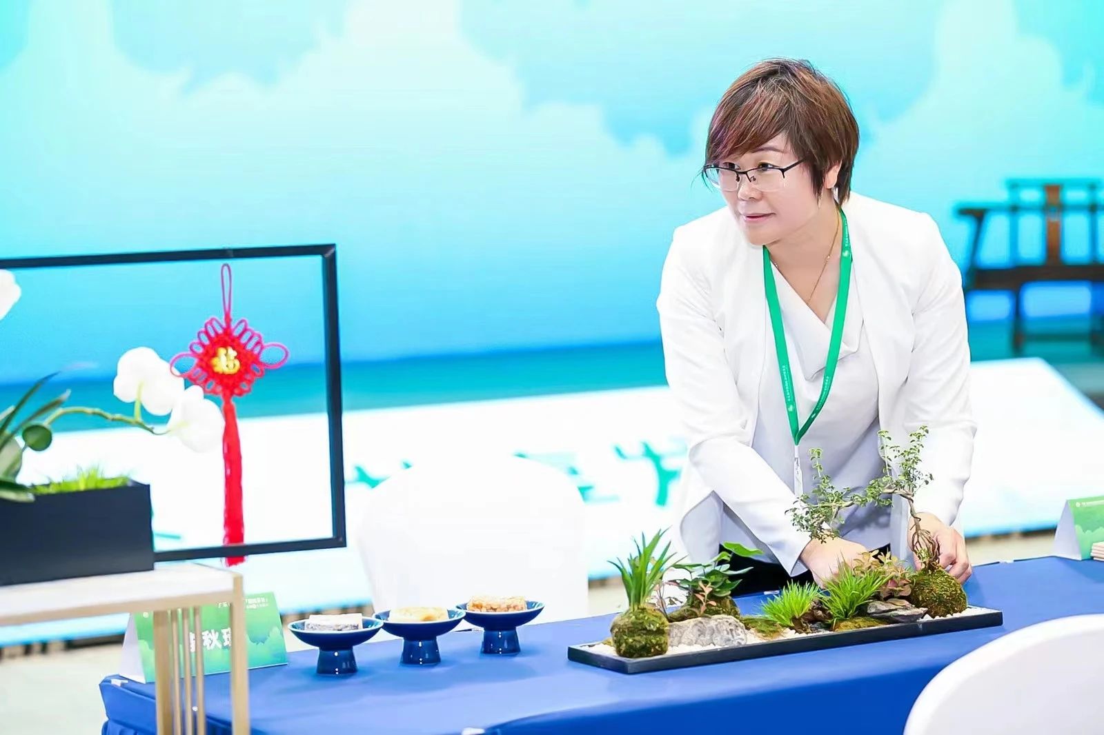 何敏貞：以花之名，打造陳村“花巷”