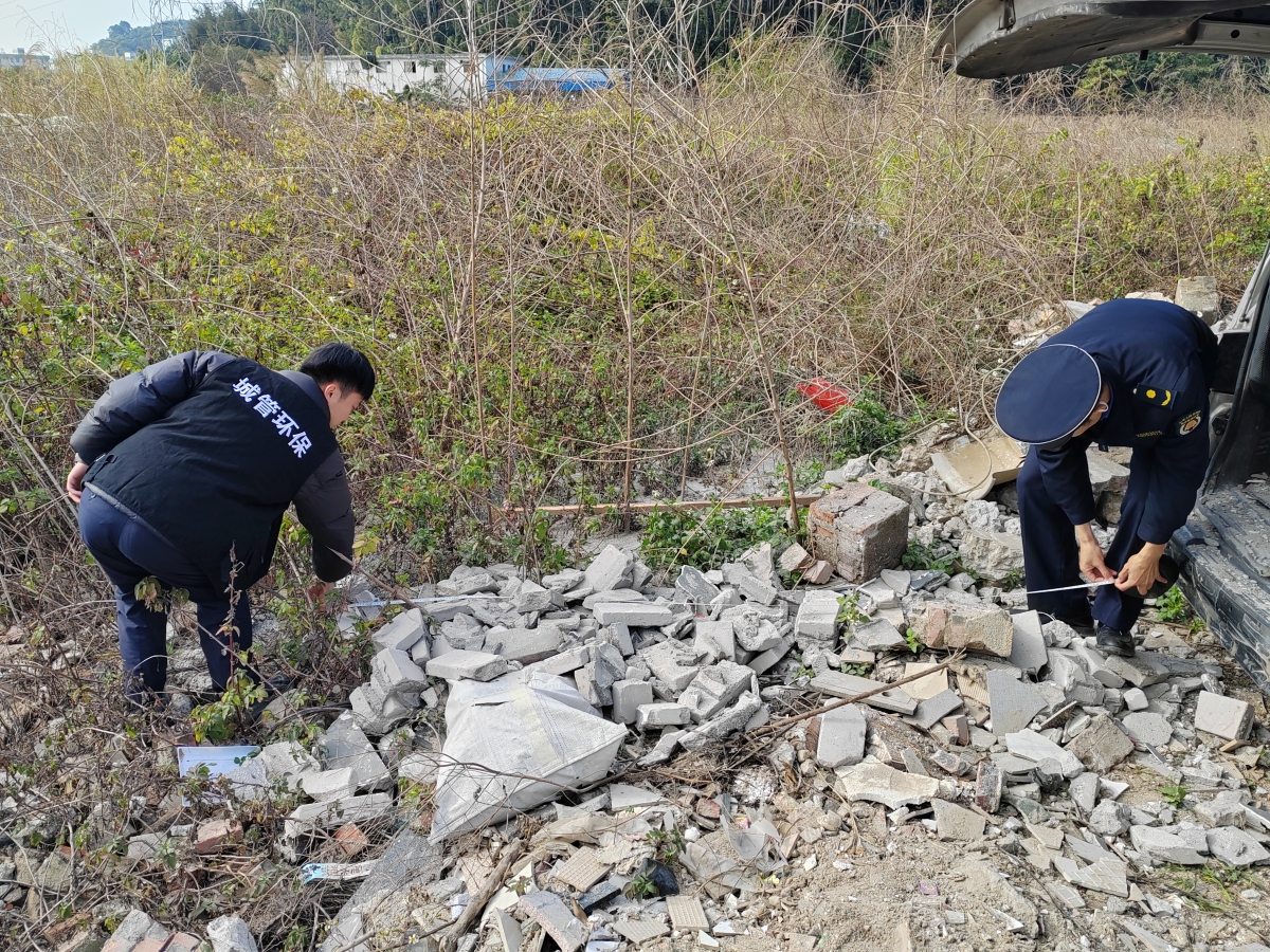 促環境提升！大良整治建筑垃圾亂倒行為