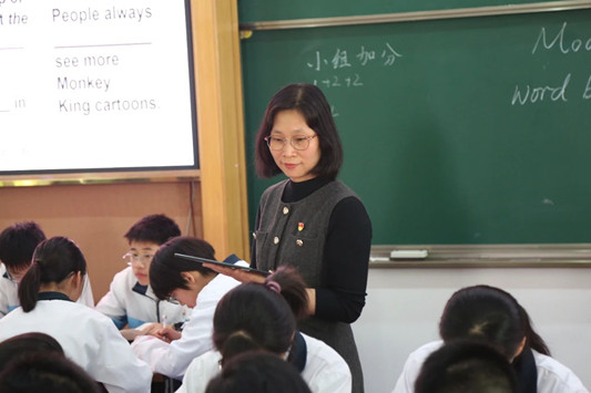 黨建+業務深度融合，先鋒示范點亮教育