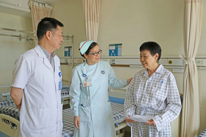 78歲羽壇傳奇為何選擇到順德做微創手術？