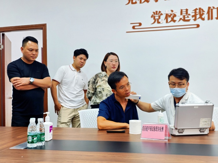讓愛(ài)“回流”均安！以專家“零距離”義診反哺順德“志善力量”