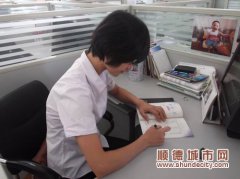 羅素紅：獨特的教學方法是學生主動融入